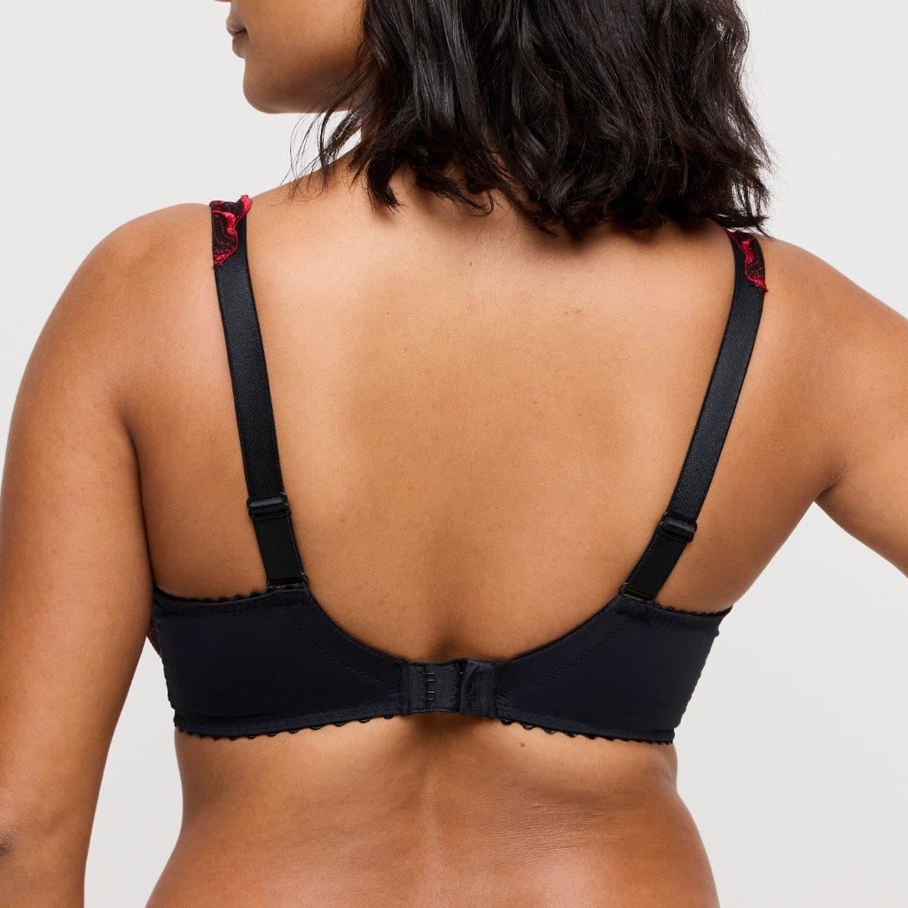 Prima Donna Prima Donna Springdale plunge C-G black rose