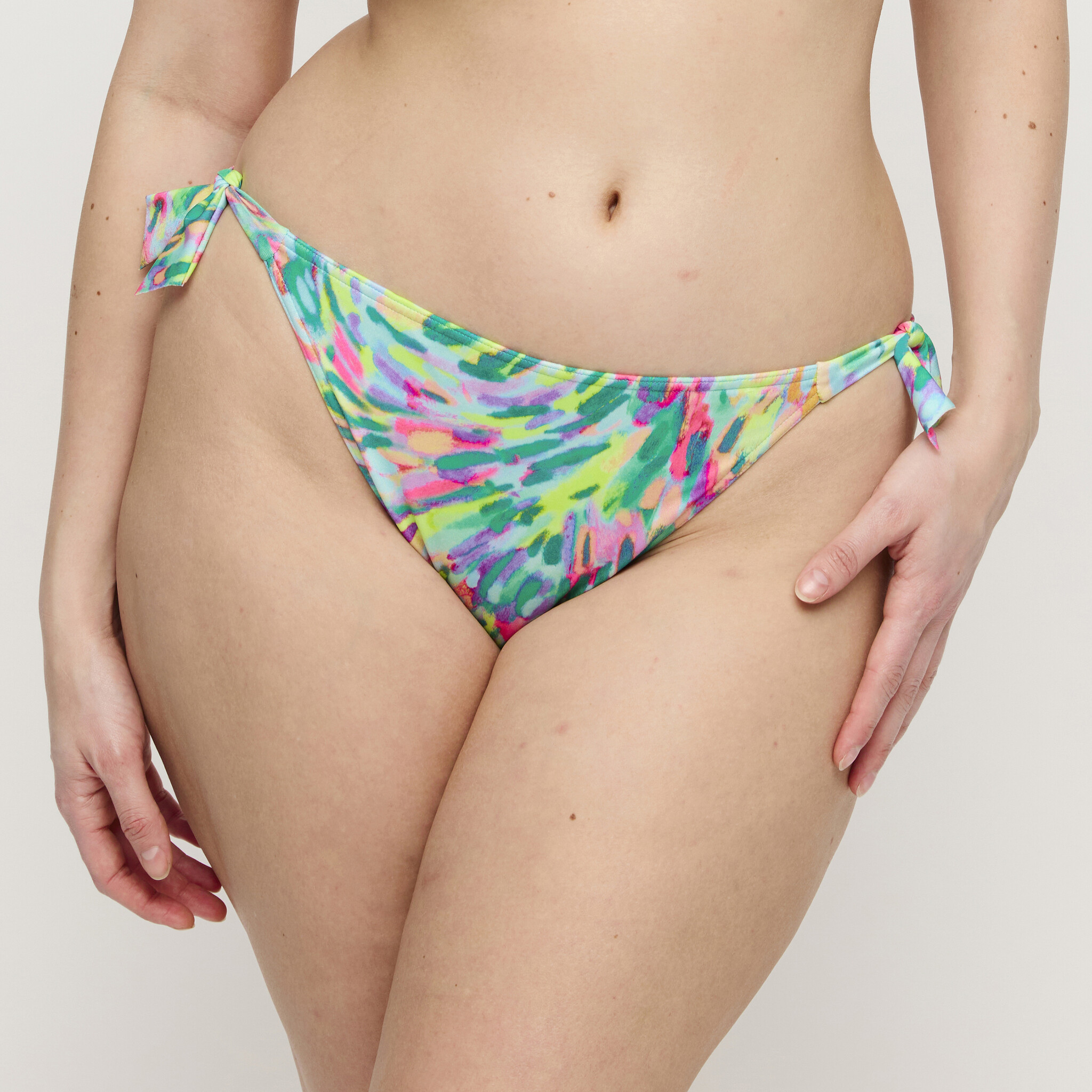 PrimaDonna SWIM Prima Donna Swim Douala brazilian heupslip 36-44 impressionist summer