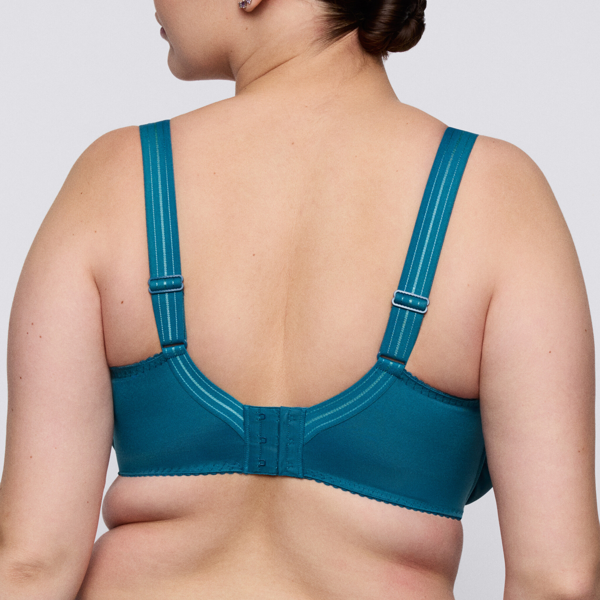 Prima Donna Prima Donna Deauville full cup I-K peacock
