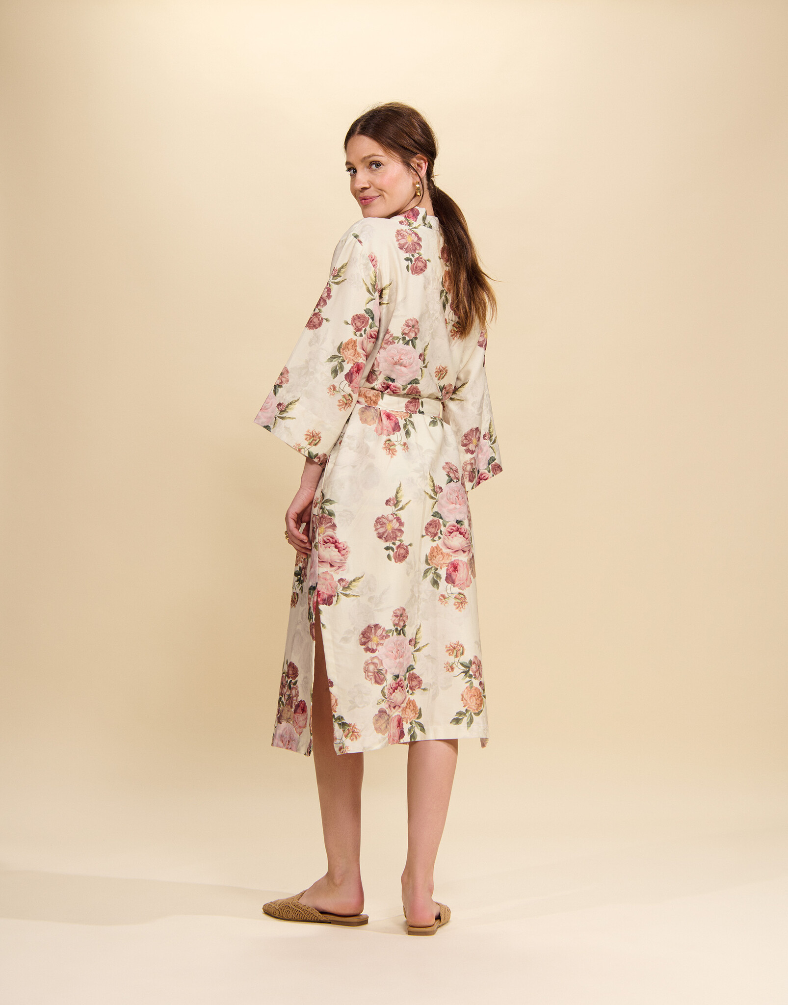 Essenza  Essenza Ilona Orianna kimono S-XL vanilla