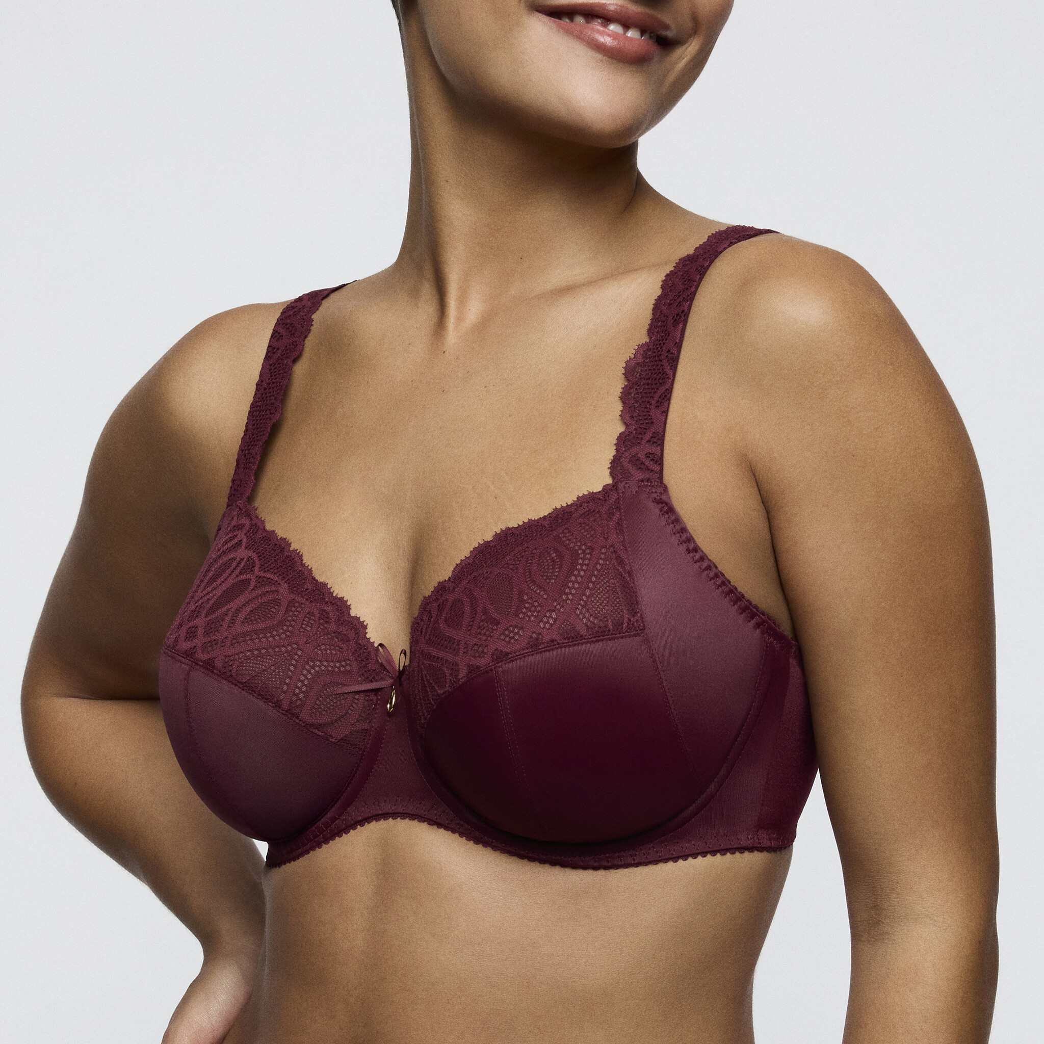 Prima Donna Prima Donna Salerno full cup B-H  evening red
