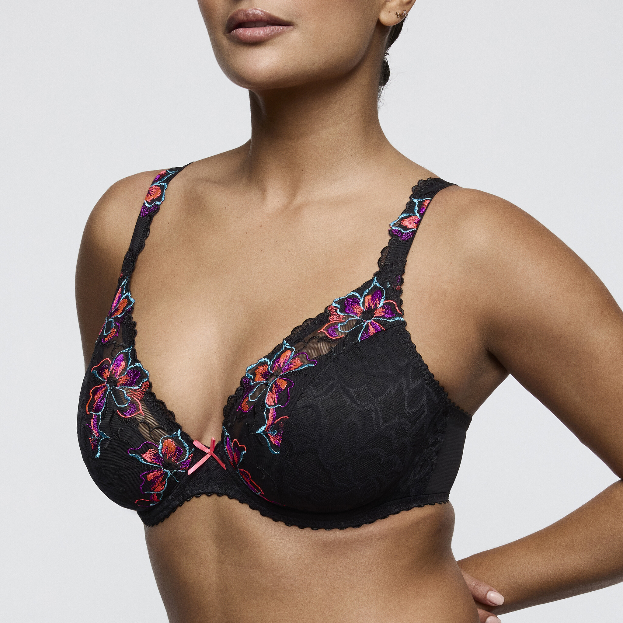 Prima Donna Prima Donna Miyara plunge C-G floral eclipse