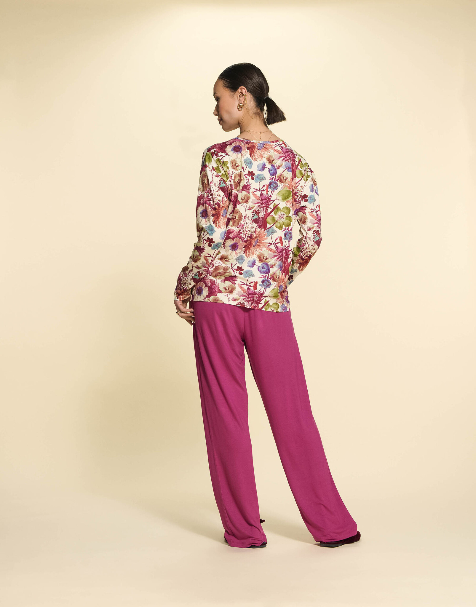 Essenza  Essenza Denna violesta top M-XL vanilla