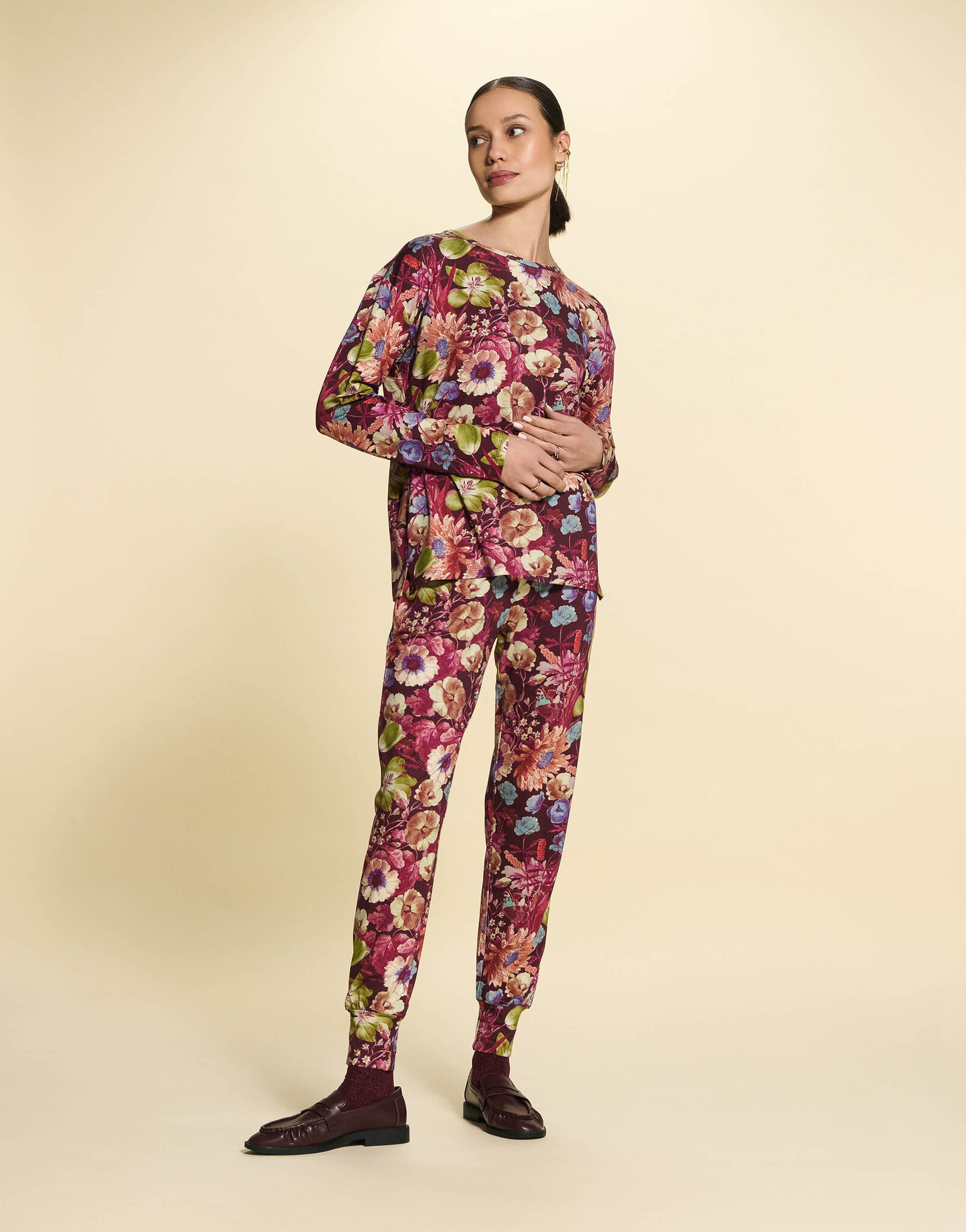 Essenza Jules violesta lange broek M-XXL mauve wine