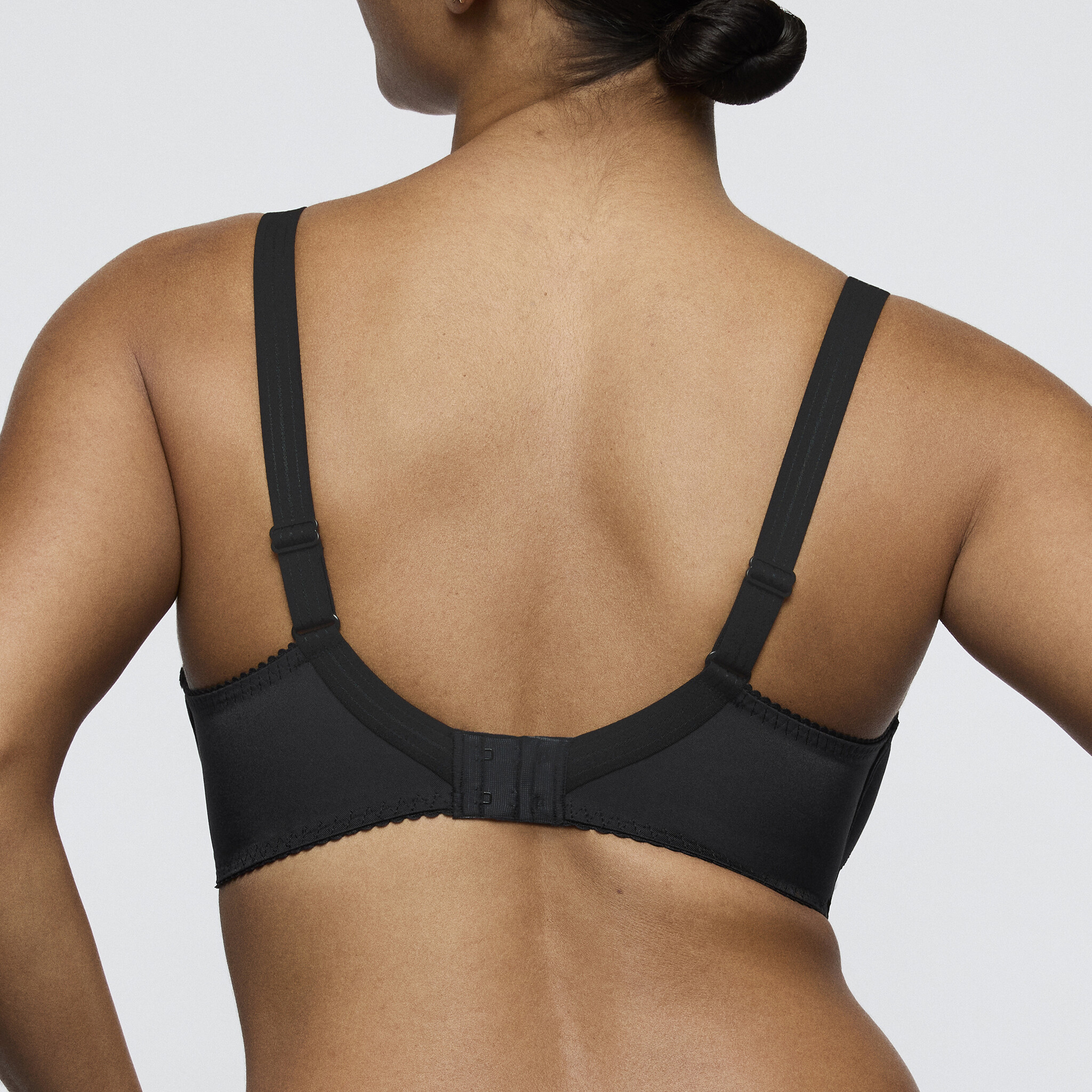 Prima Donna Prima Donna Deauville full cup smokey bronze C-H