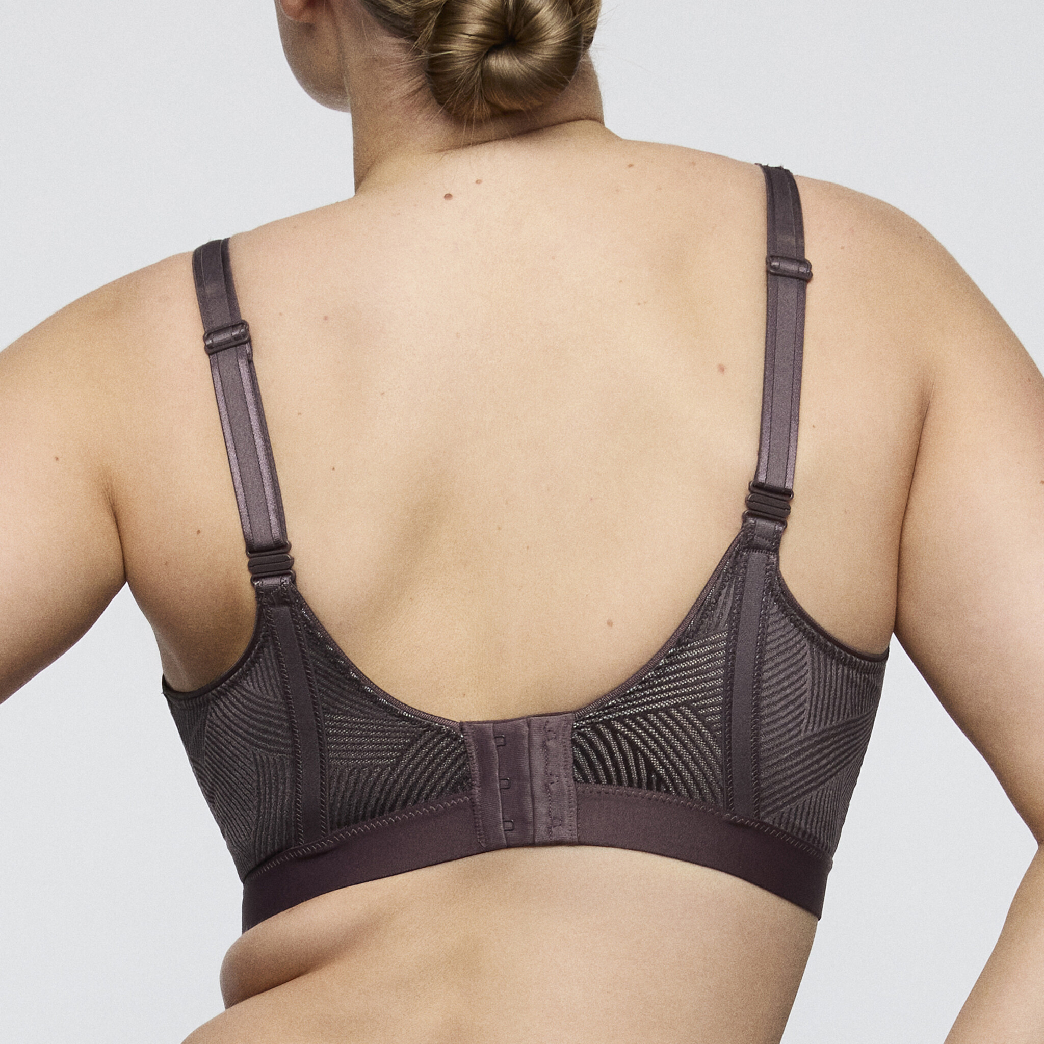 Prima Donna Prima Donna The Game sport bh mousse cup B-G smokey taupe