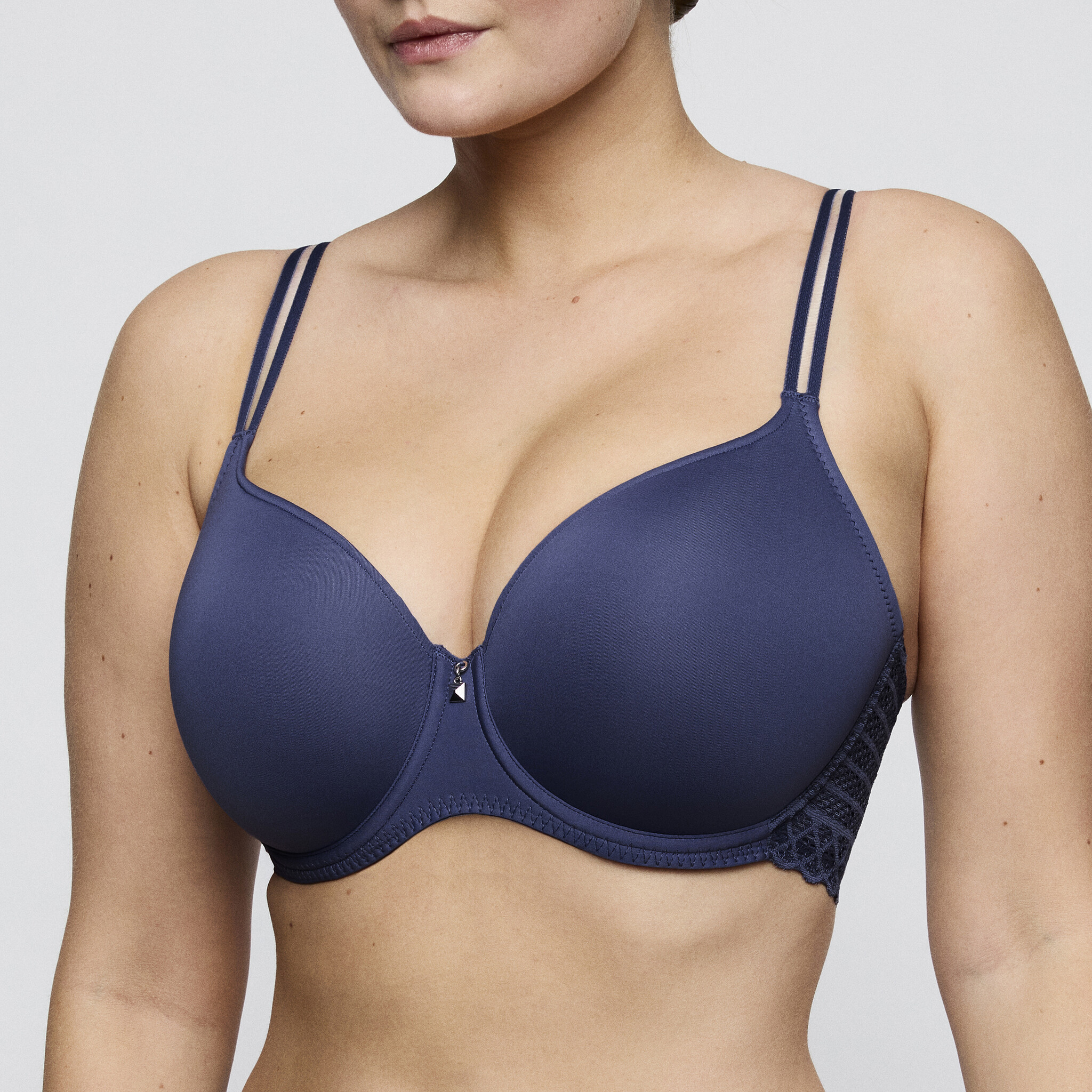 PrimaDonna Twist Prima Donna Twist Twist Side mousse hart cup B-F indigefero