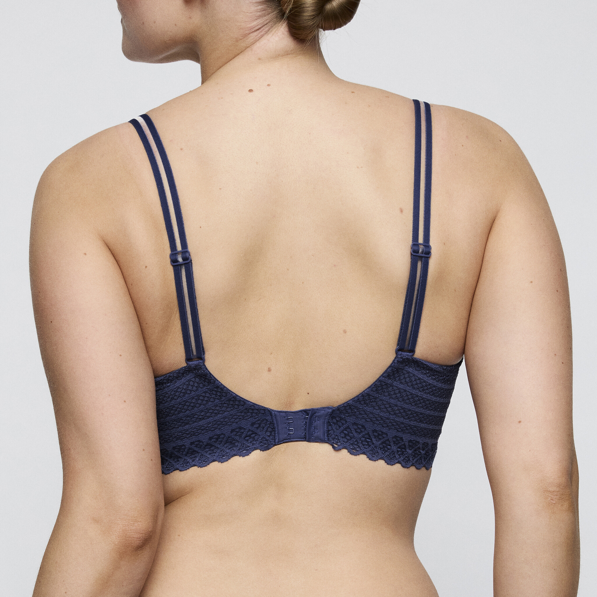 PrimaDonna Twist Prima Donna Twist Twist Side mousse hart cup B-F indigefero
