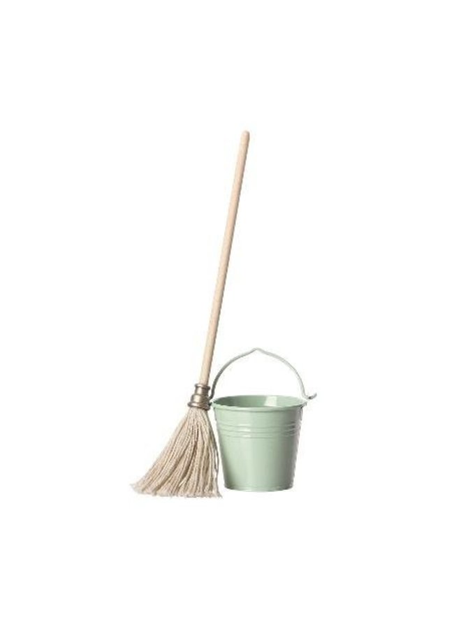 Maileg | bucket and mop