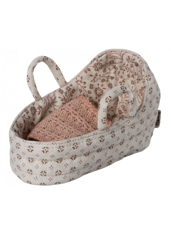 Maileg | carrycot | baby mouse