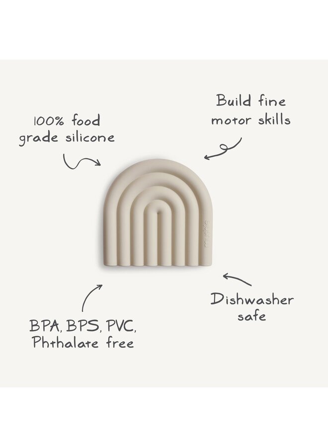 Mushie | teether | rainbow