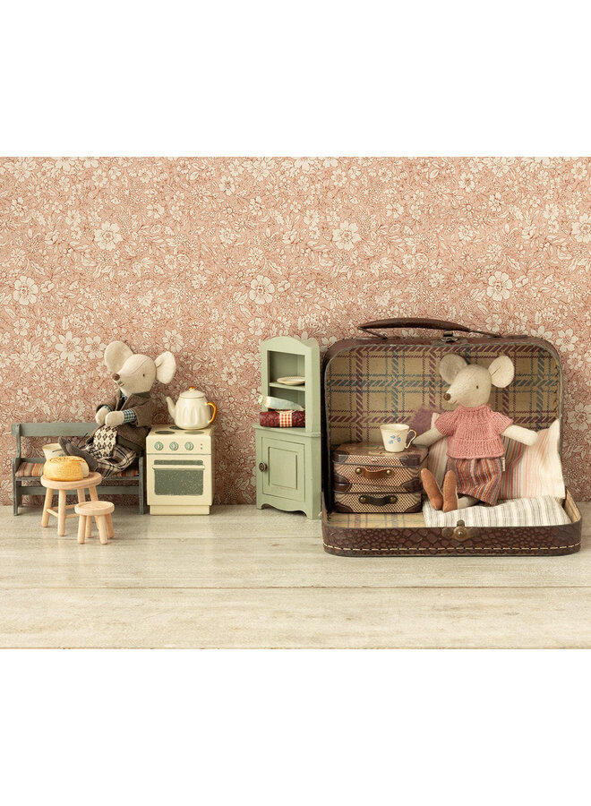 Maileg | corner cabinet | light green