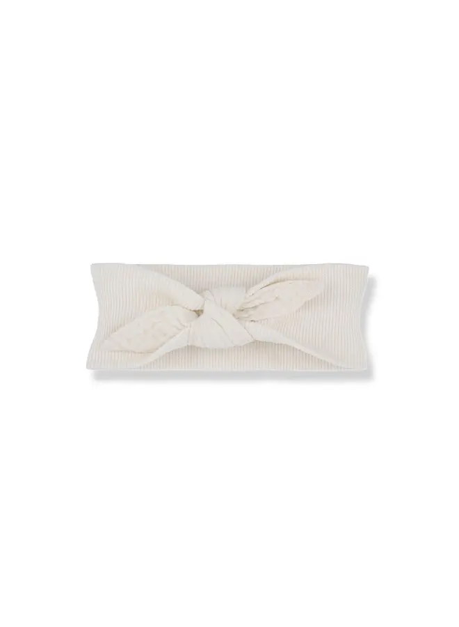 1+ in the family | noa | ecru