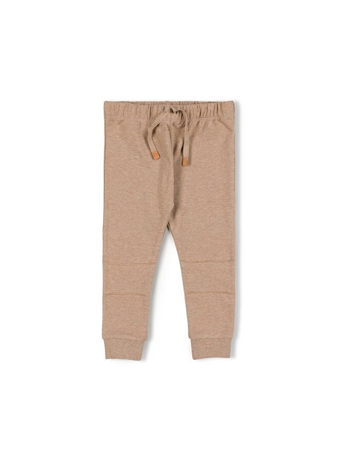 Nixnut | jogger | pebble