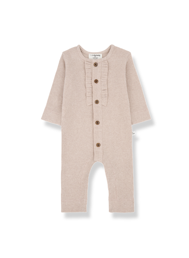 1+ in the family | elsa | nude