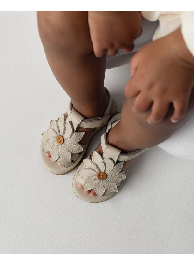 Donsje | tuti fields sandals | daisy | off white leather