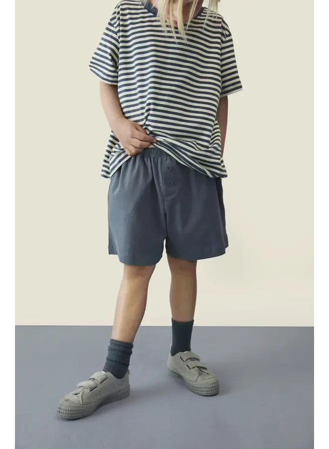 Gray Label | button shorts gots | blue grey