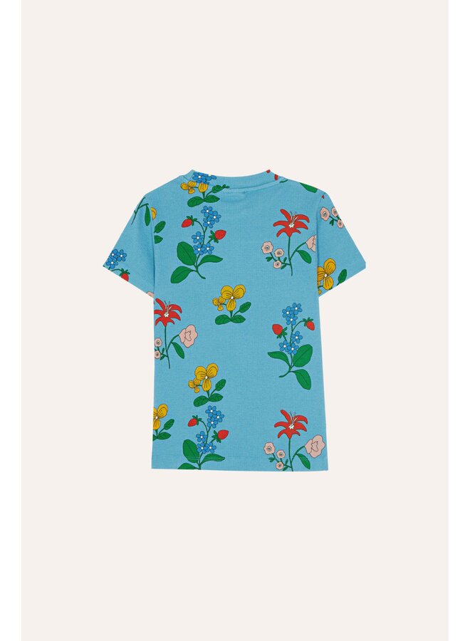 The Campamento | flowers allover tshirt | blue