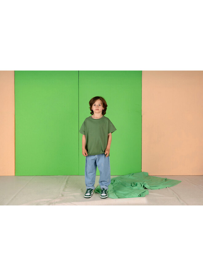 Nixnut | sie tshirt | grass