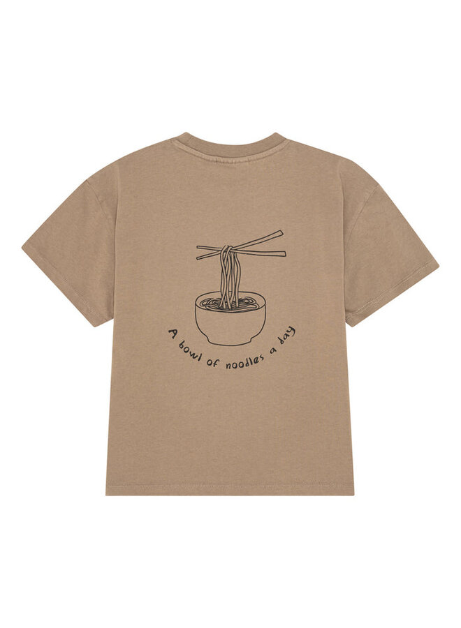 Brunobruno nation | nanna t-shirt | walnut noodles