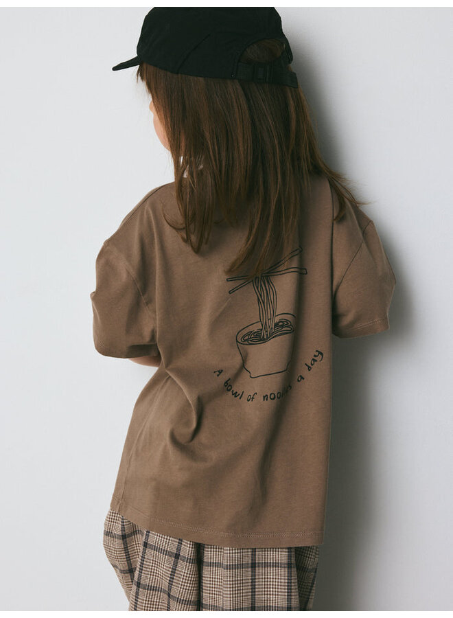 Brunobruno nation | nanna t-shirt | walnut noodles