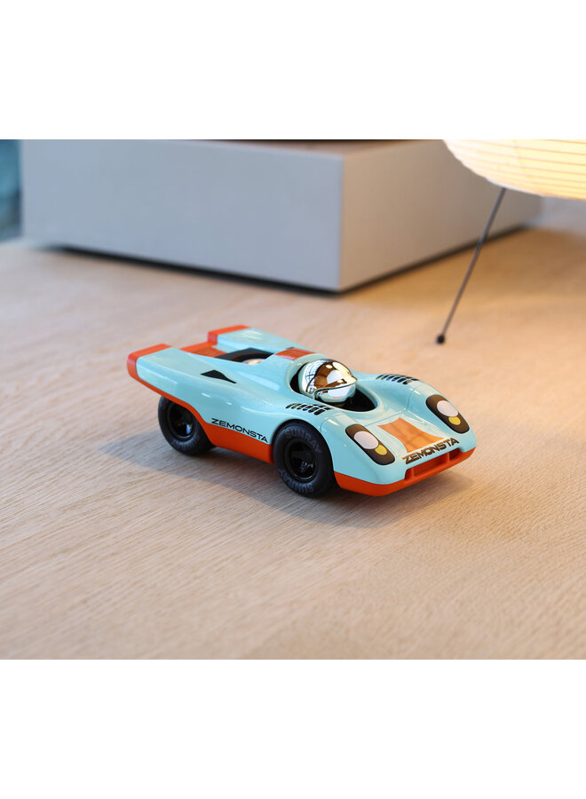 Playforever | zemonsta klaus