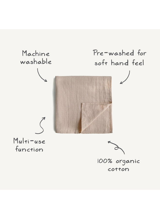 Mushie | swaddle | blush