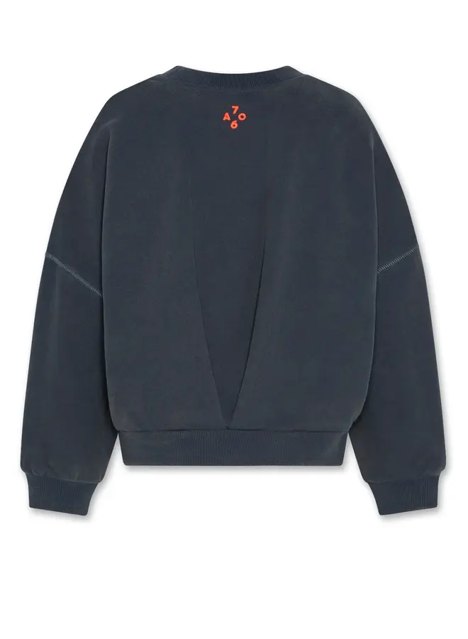 AO76 | lys sweater square cosy  | dark slate