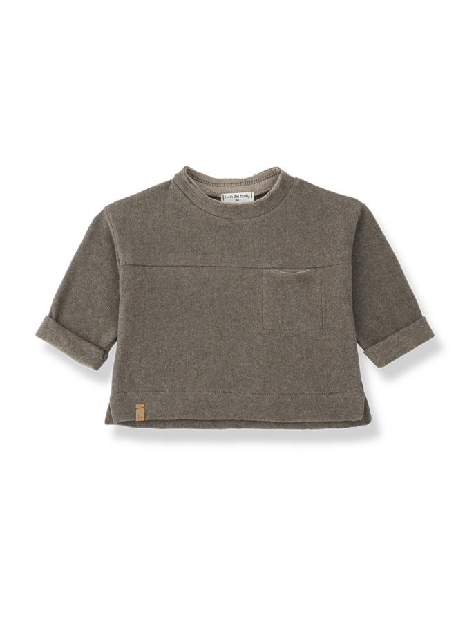 1+ in the family  | vercelli | dark-taupe