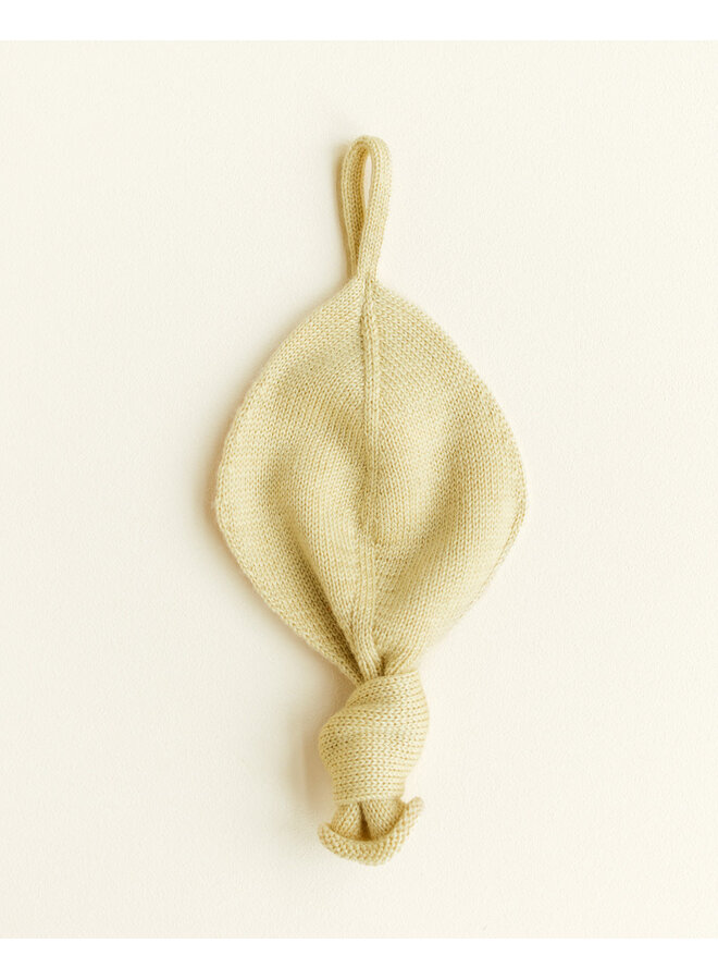 Hvid | titi comforter | light yellow
