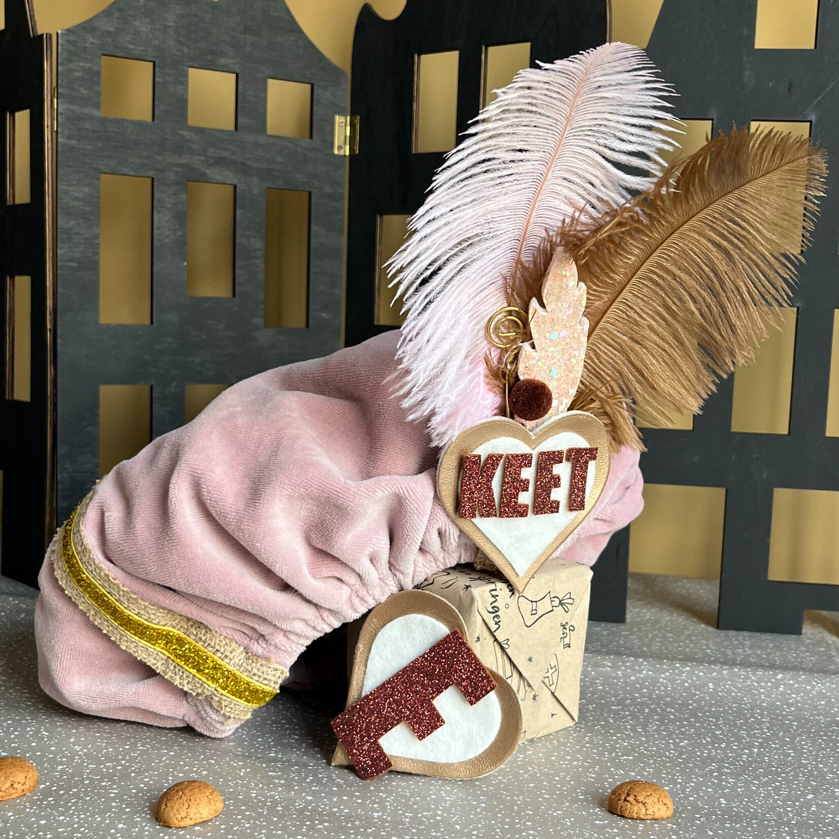 Hartje met je naam in "chocoladeletters" voor de pietenmuts