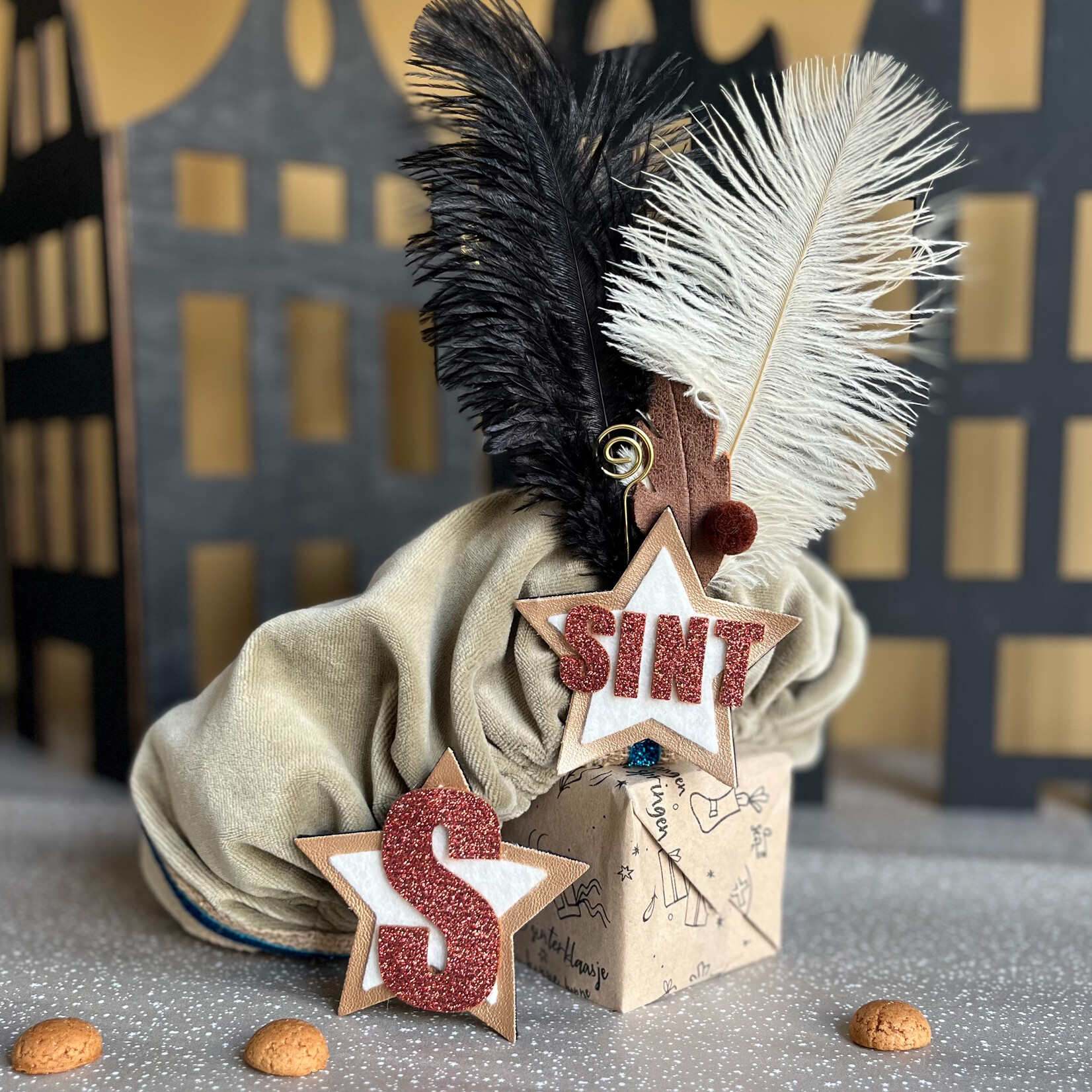 Ster met je naam in "chocoladeletters" voor de pietenmuts