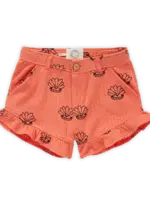 Sproet & Sprout Ruffle short Shell print. Coral