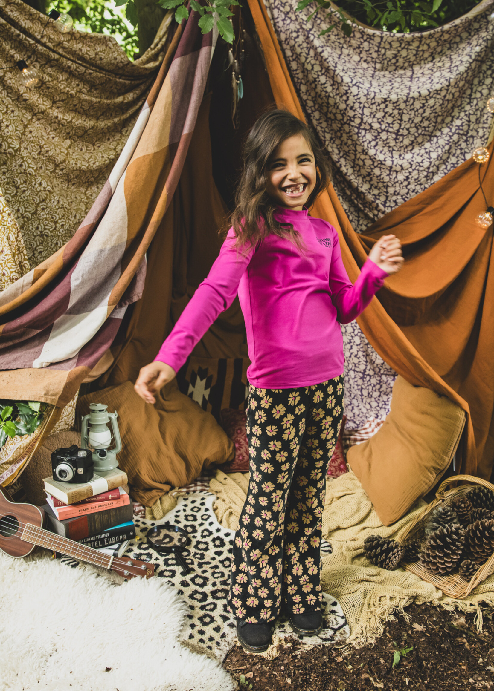LOOXS Little Little velvet flaire pants,soft winterflower