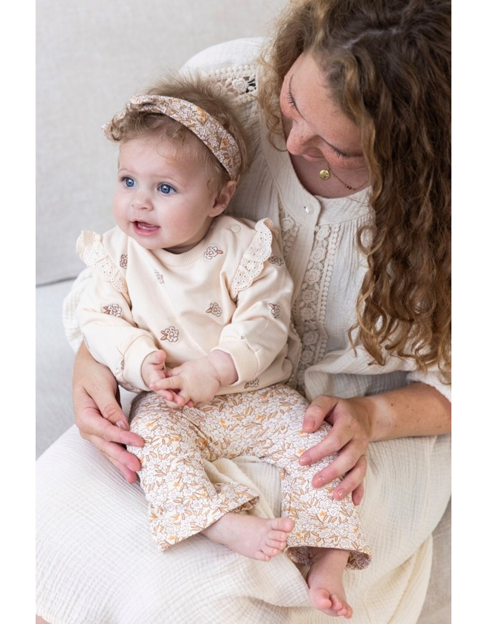 Sweater AOP - Flower Field Creme 51602505