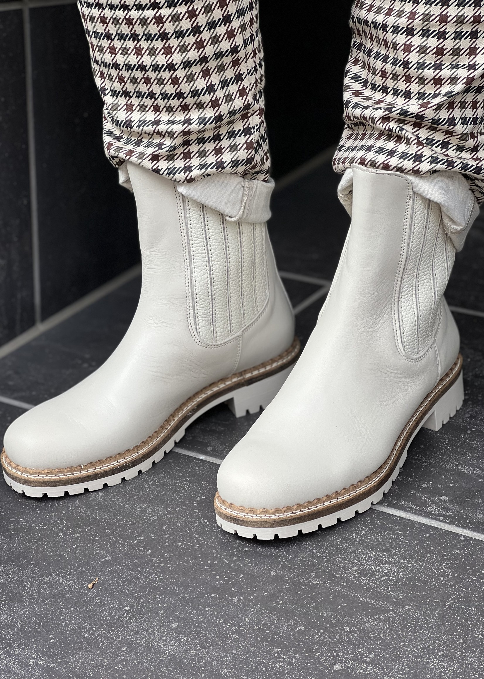 Chelsea Boot Julie - Bone White - Bei ut Maril \u0026 Bei d'r Lars