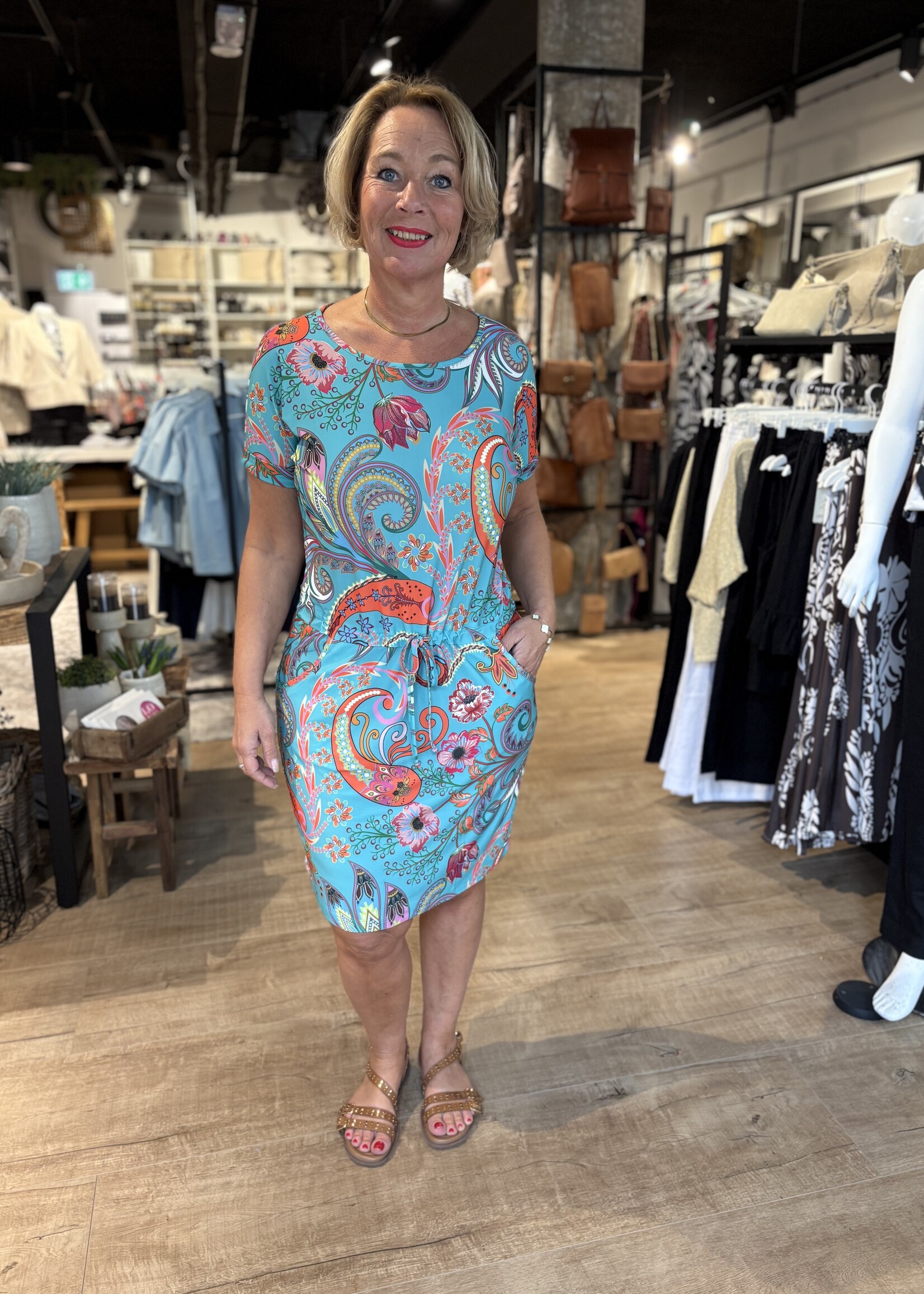 Angelle Milan Jurk Korte Mouw Travel - Print Turquoise