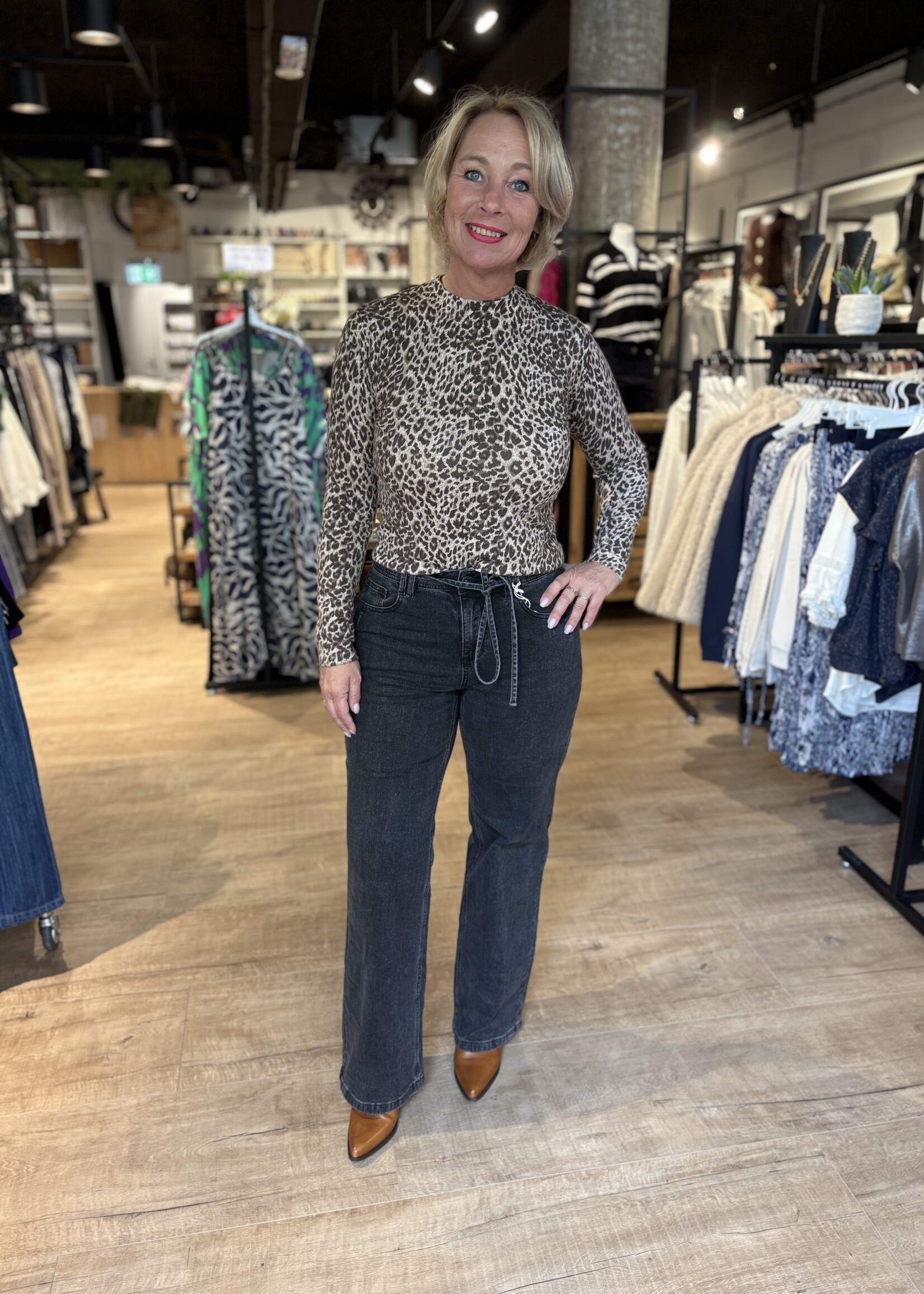 Red Button Jeans Claudette & Belt - Black