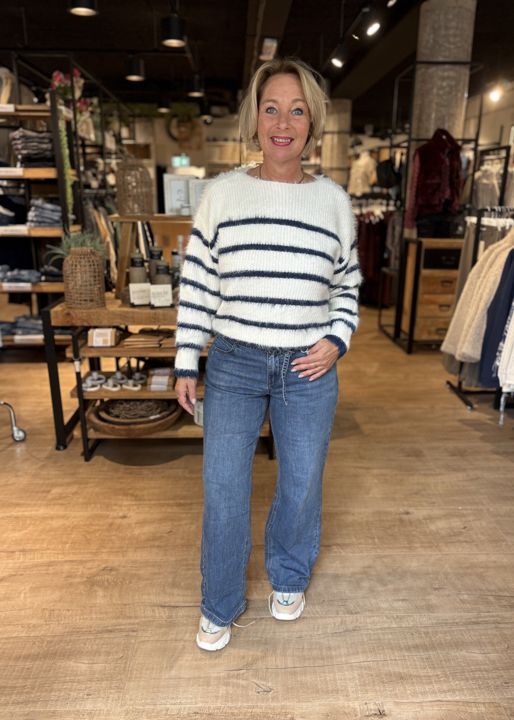 Red Button Sweater Fuzzy - Ecru Indigo