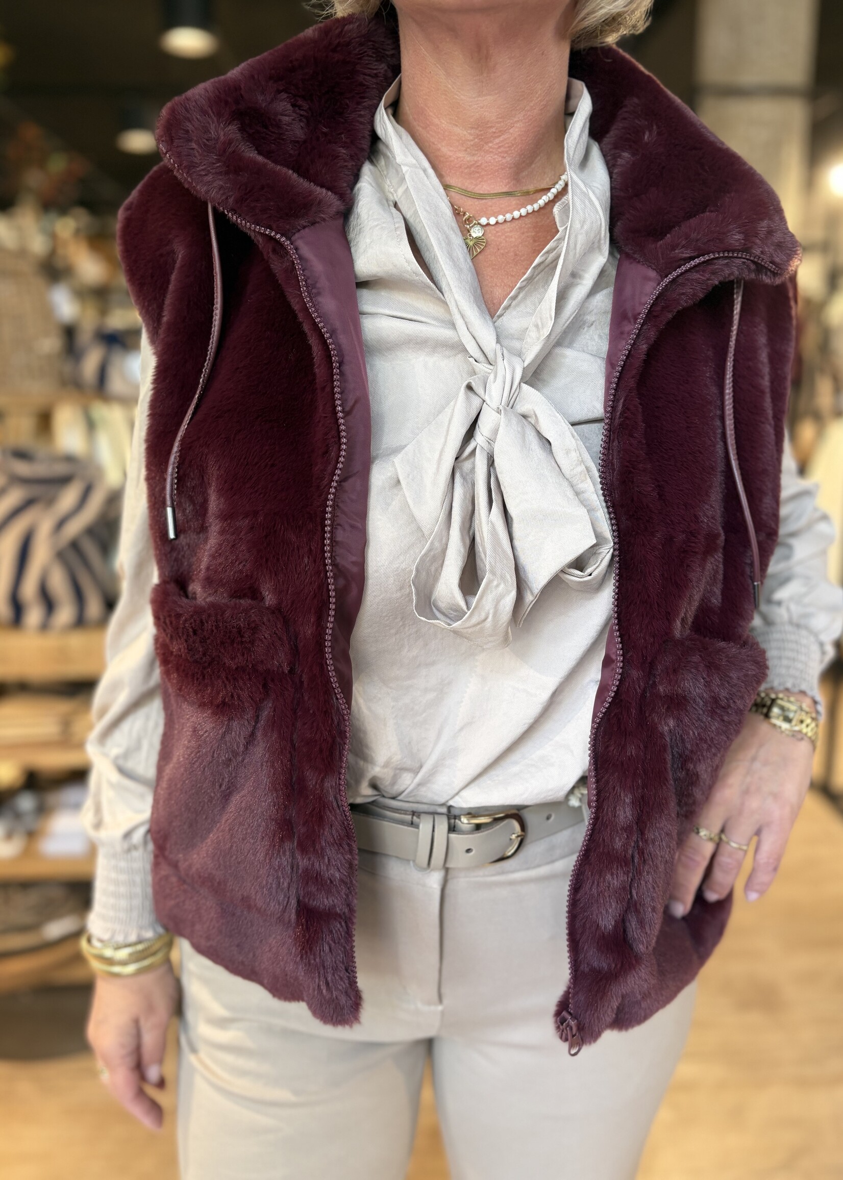 Freequent Waistcoat Faux Fur - Port Royale