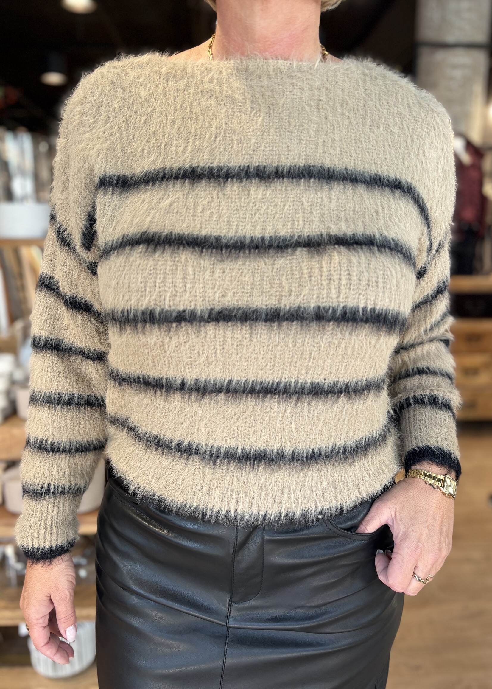 Red Button Sweater Fuzzy Stripe - Latte Black