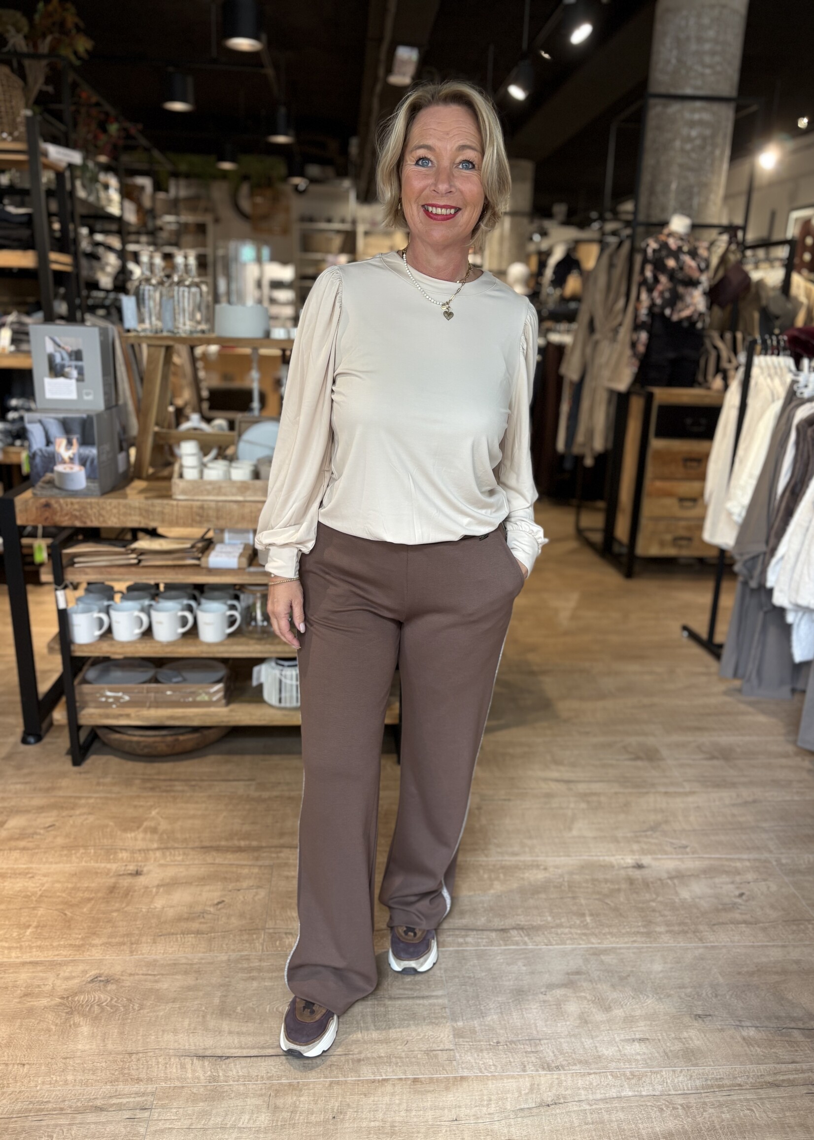 Sophia Perla Broek Joann Uni - Bruin