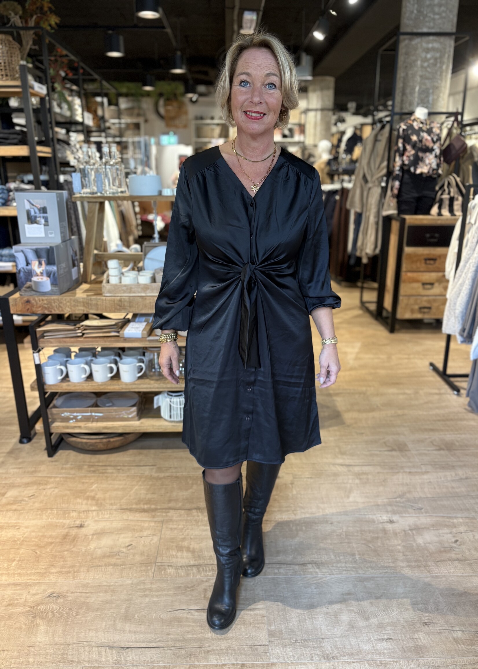 Freequent Dress Dove Sateen - Black