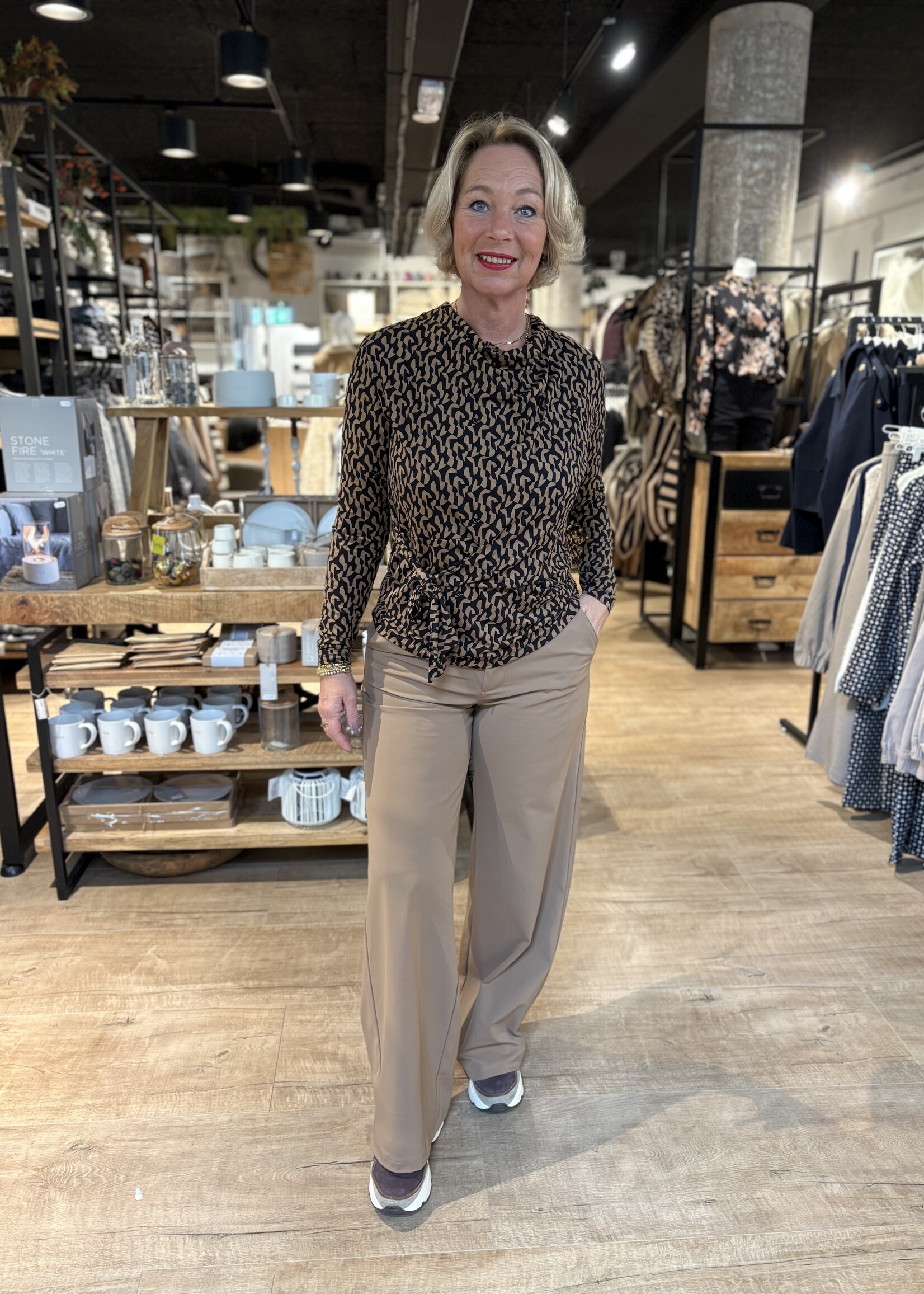 ZOSO Blouse Viscose Erica - Camel Black