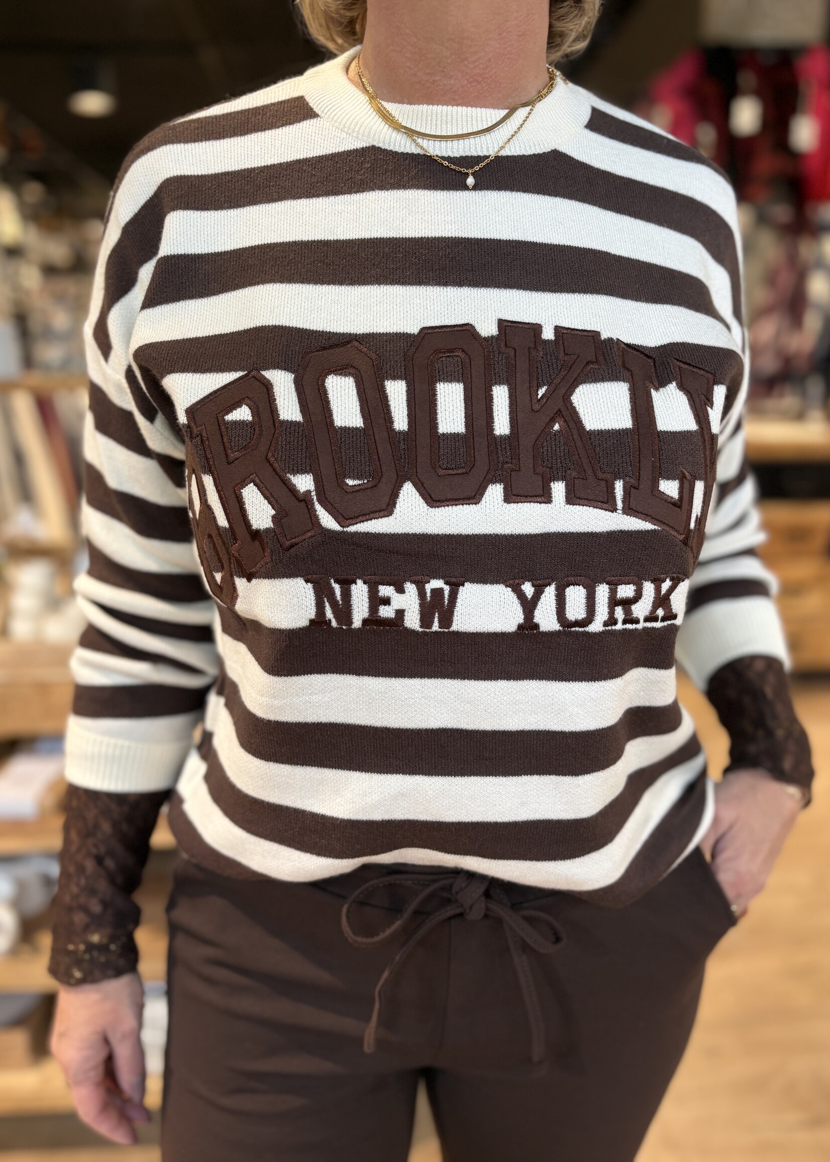 Bei ut Maril & Bei d'r Lars Trui Brooklyn Streep - Bruin (one size)