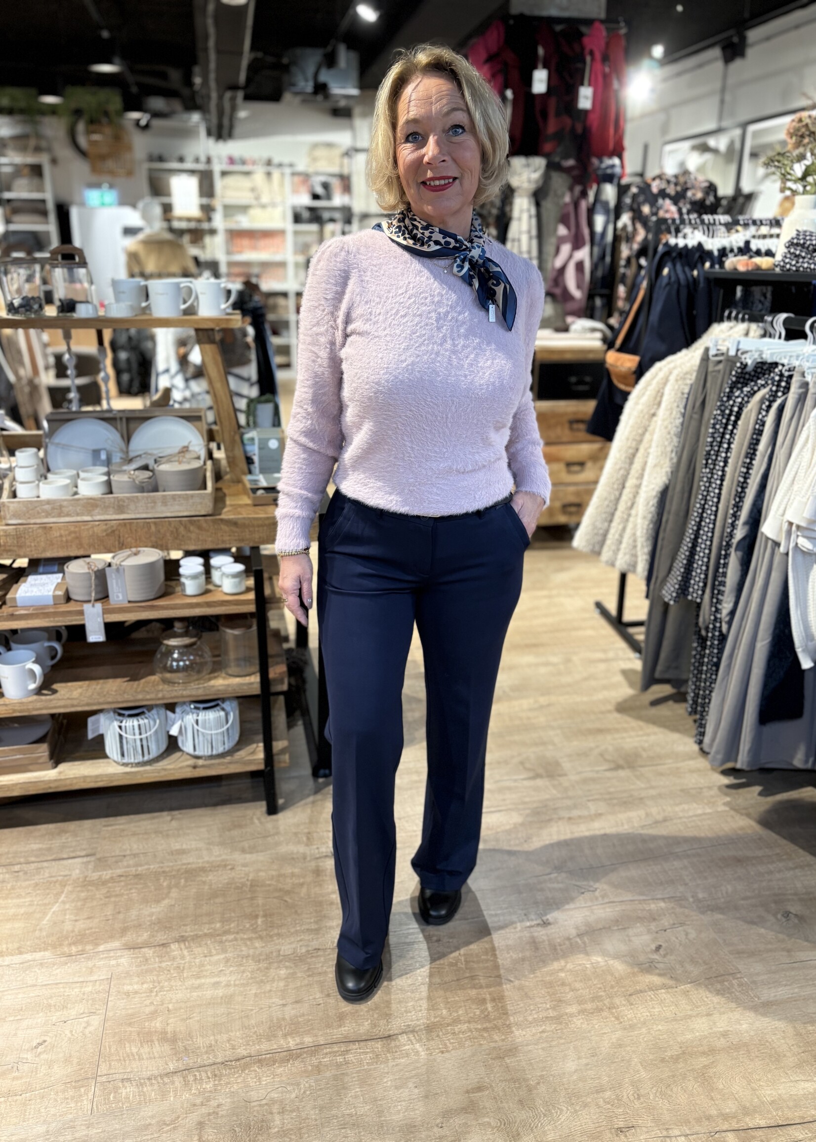 Red Button Trui Fuzzy Puff - Pink