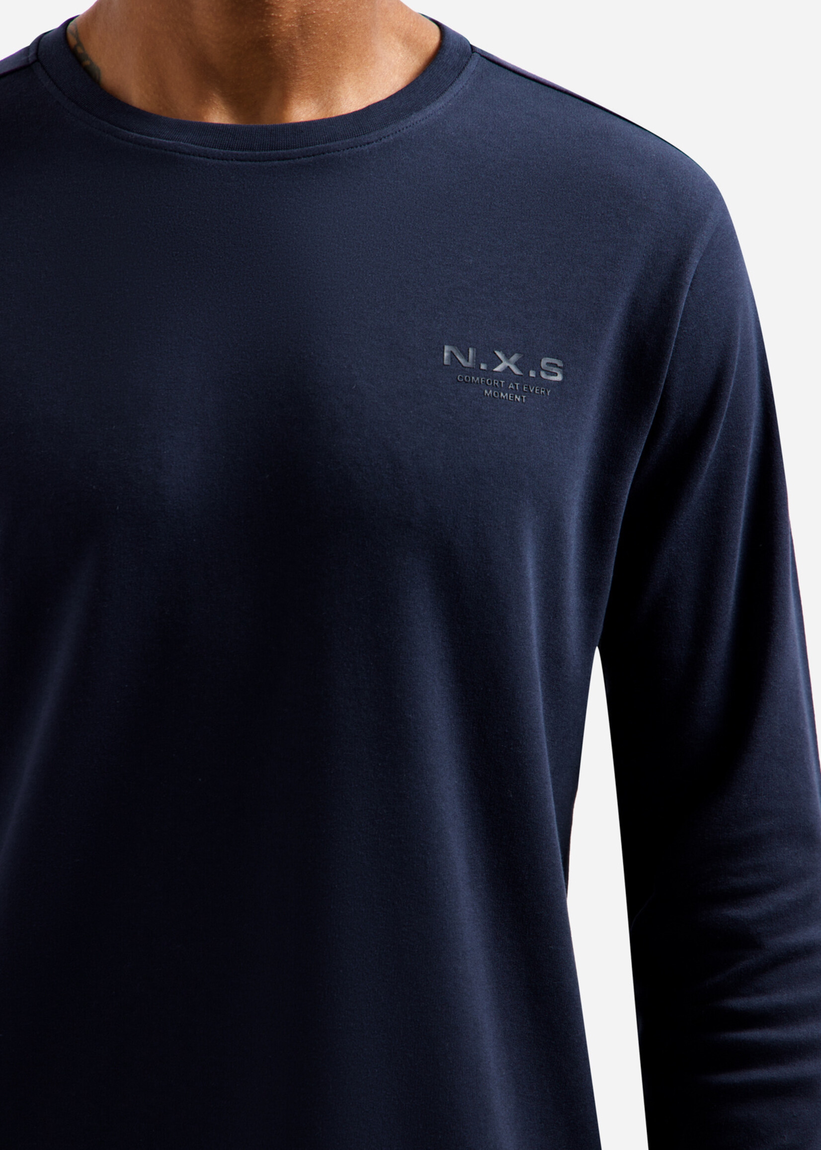 No Excess T-shirt Longsleeve - Night