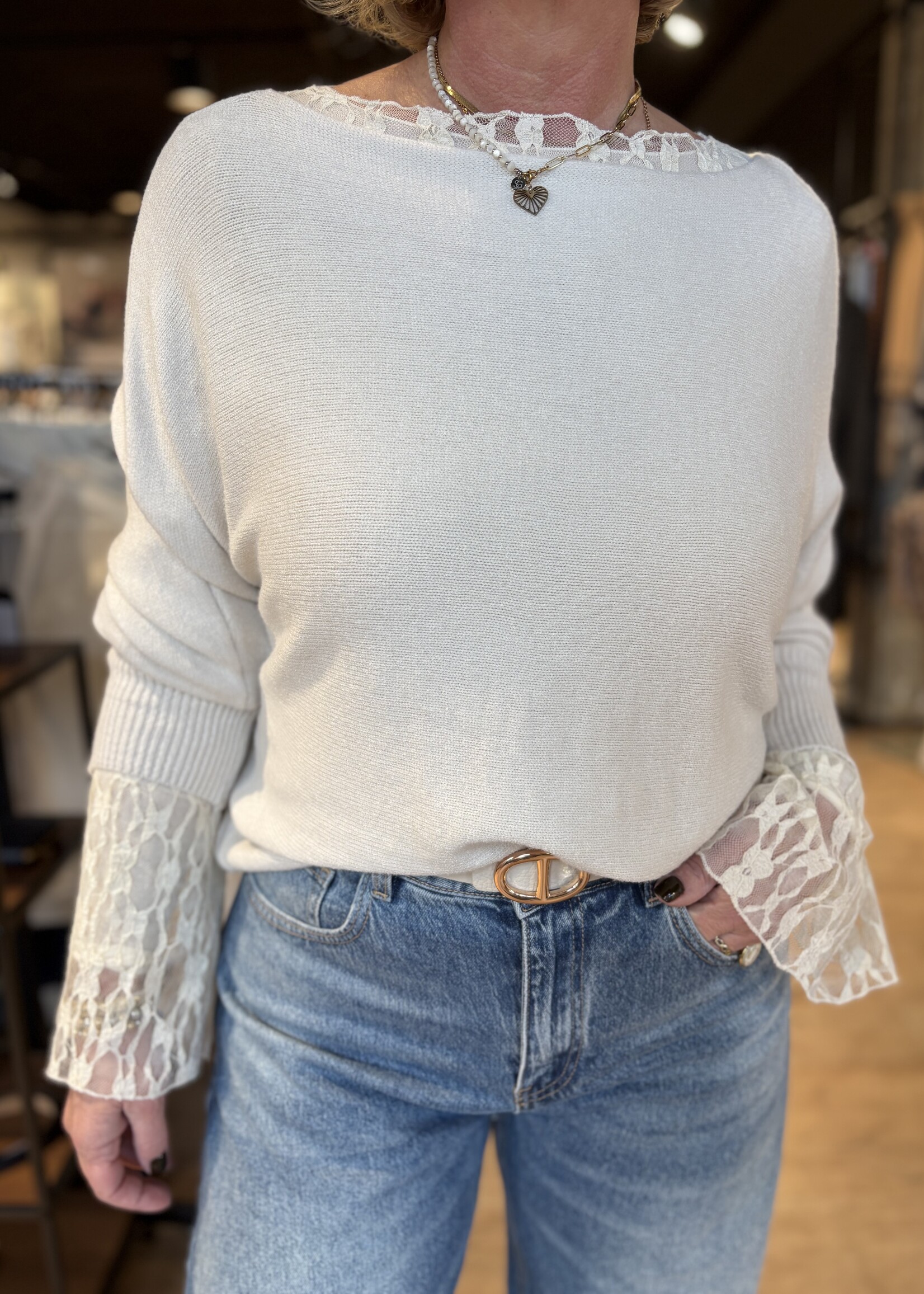 Shirt Kant Trompet Mouw - Beige