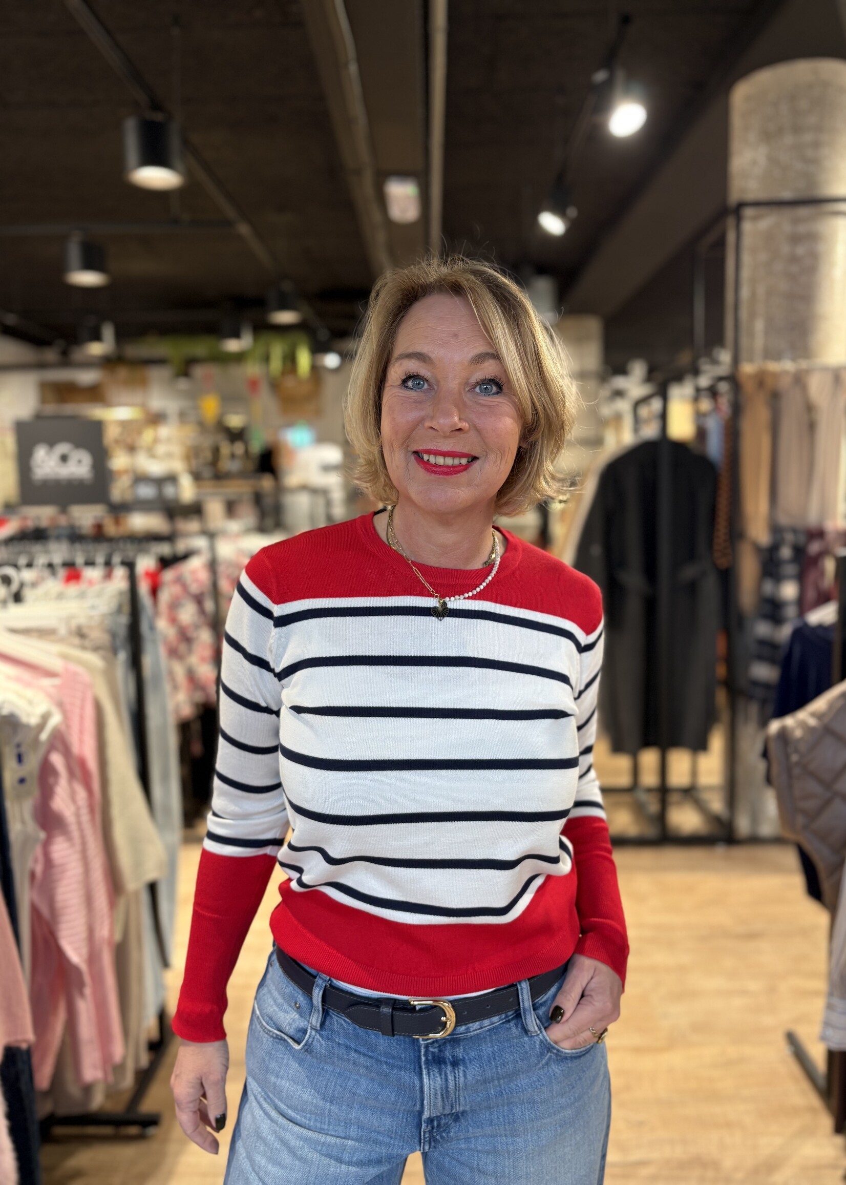 Freequent Trui Katie Plain Flat - Red Offwhite