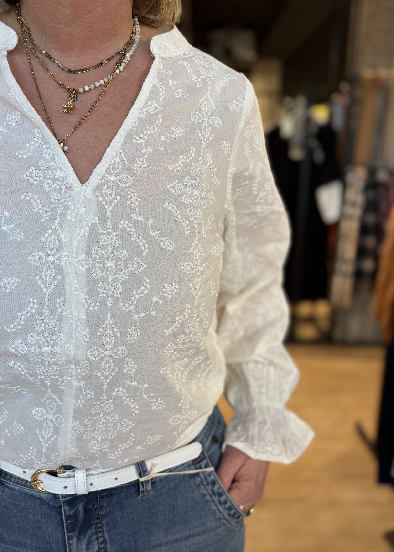 Soultouch Blouse Maan Emb. White